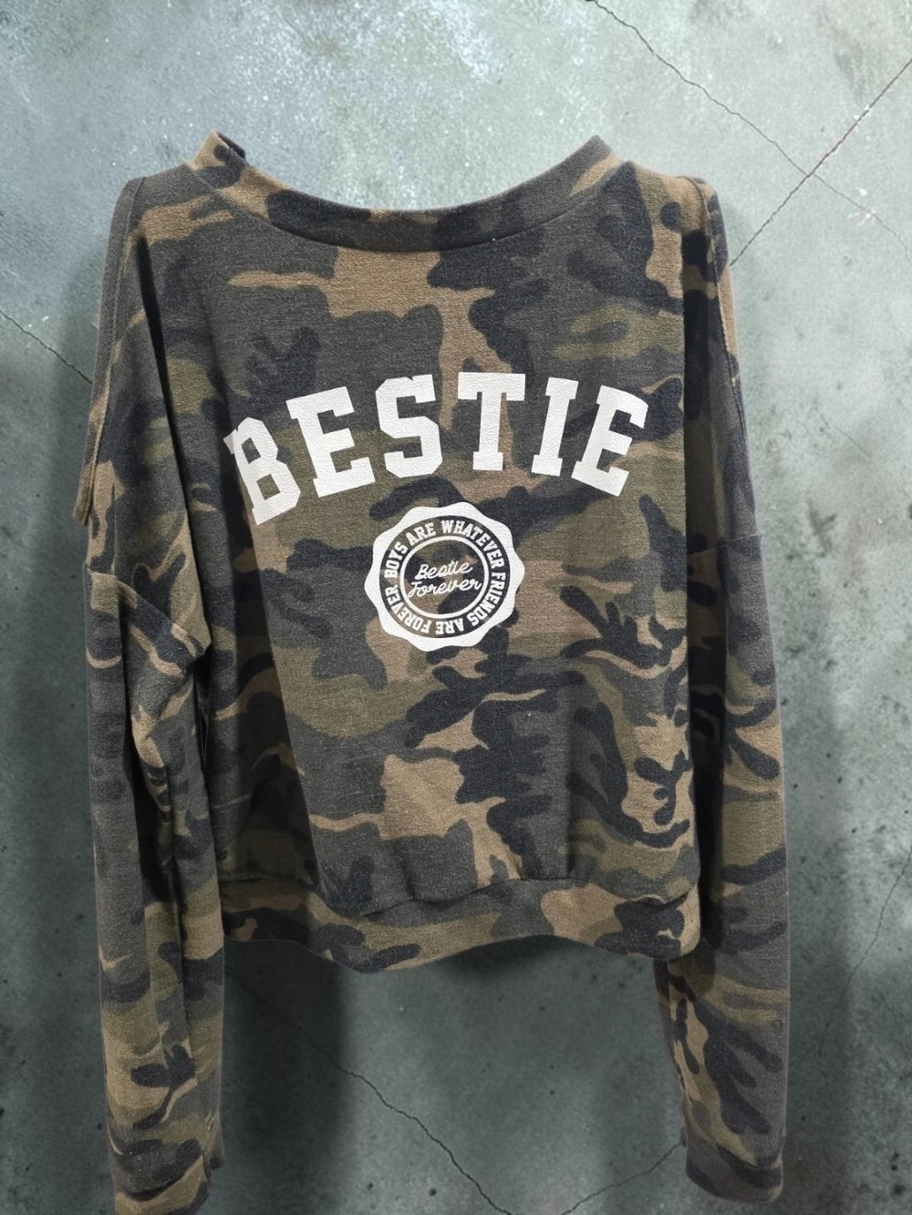 G-Mini Olive and Black Camo "BESTIE" Long-Sleeve Crop Sweatshirt